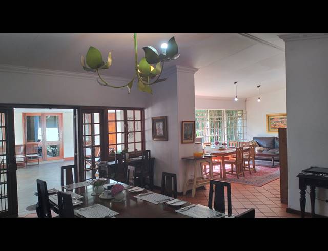 985M² GUESTHOUSE FOR SALE IN EQUESTRIA